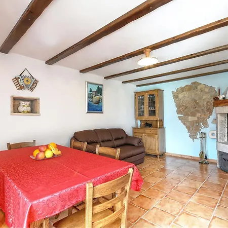 Adorable With Garden And Outdoor Kitchen Hébergement de vacances
